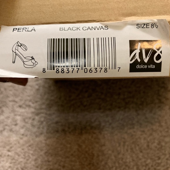 Sandal - Picture 6 of 6